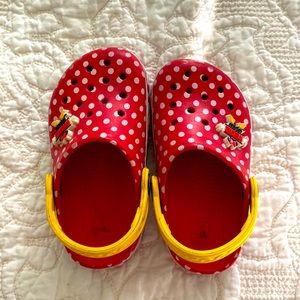 Minnie Mouse Crocs